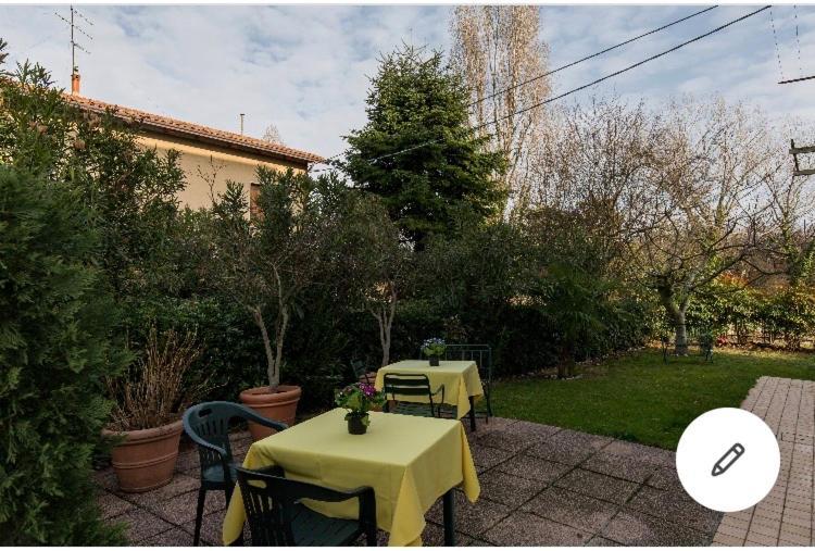 La Terrazza Otel Peschiera del Garda Dış mekan fotoğraf